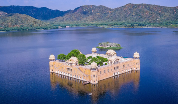 Child-friendly city Jaipur with Jal Mahal and calm heritage surroundings